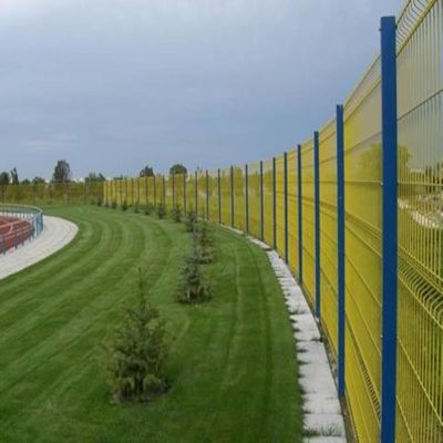 プレミアム PVC コーティング 防腐 1.5m × 2.5m 3D カーブフェンス 公園遊び場