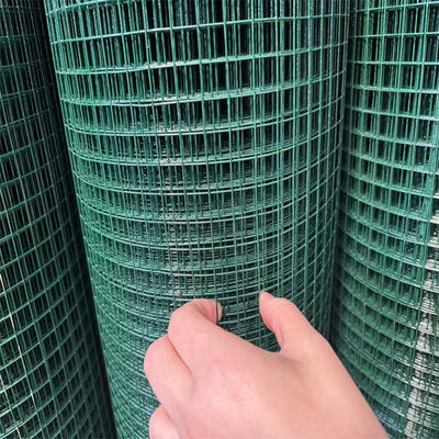 1/2 インチ緑色 PVCコーティング 溶接線網ロール ハードウェア布